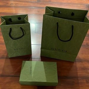 🎁Authentic GUCCI Paper bags And Gift Box 🎁